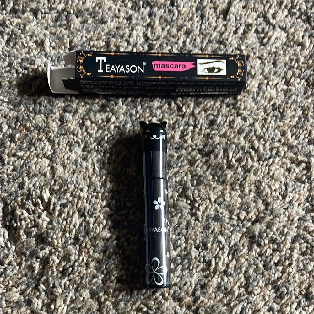 Teayason Purple (04) Mascara